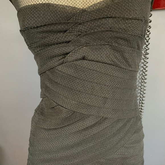 Bebe illusion sleeveless lace bandage ruched top - Picture 5 of 11